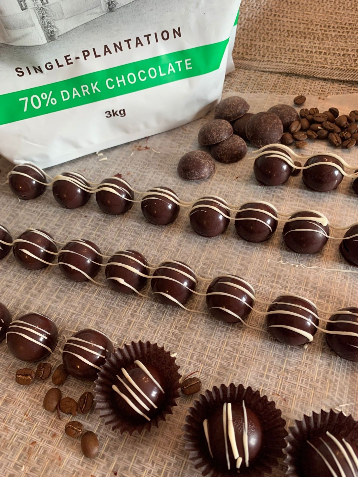 70% Classic Dark Chocolate Discs